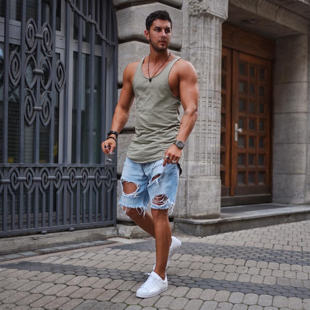 Summer Outfits For Men 2021-19
